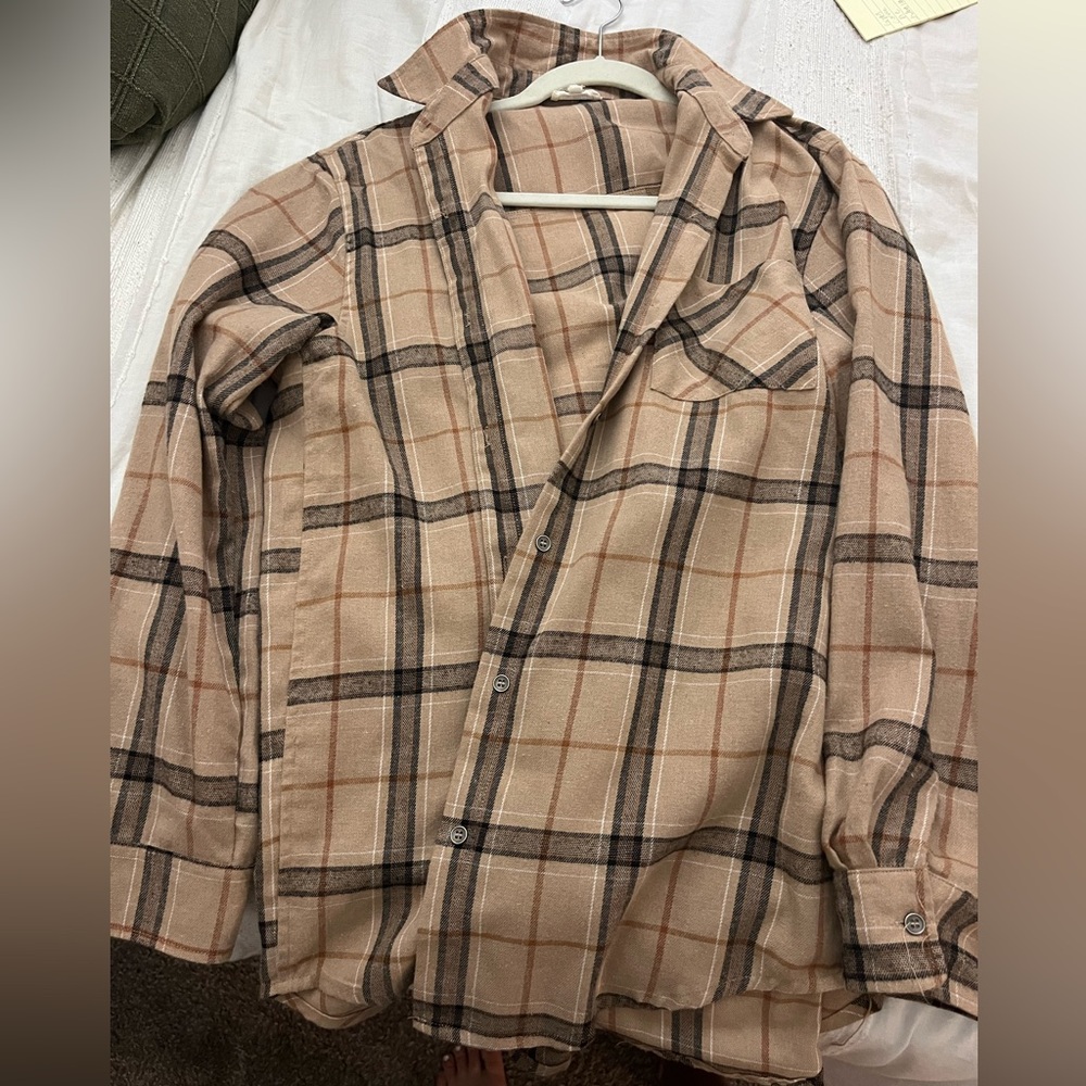 LA MIEL Plaid Button Down Shirt in Tan and Black